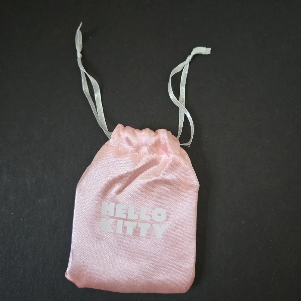 Hello Kitty Sanrio Silver Plated Cupcake Pendant Necklace
